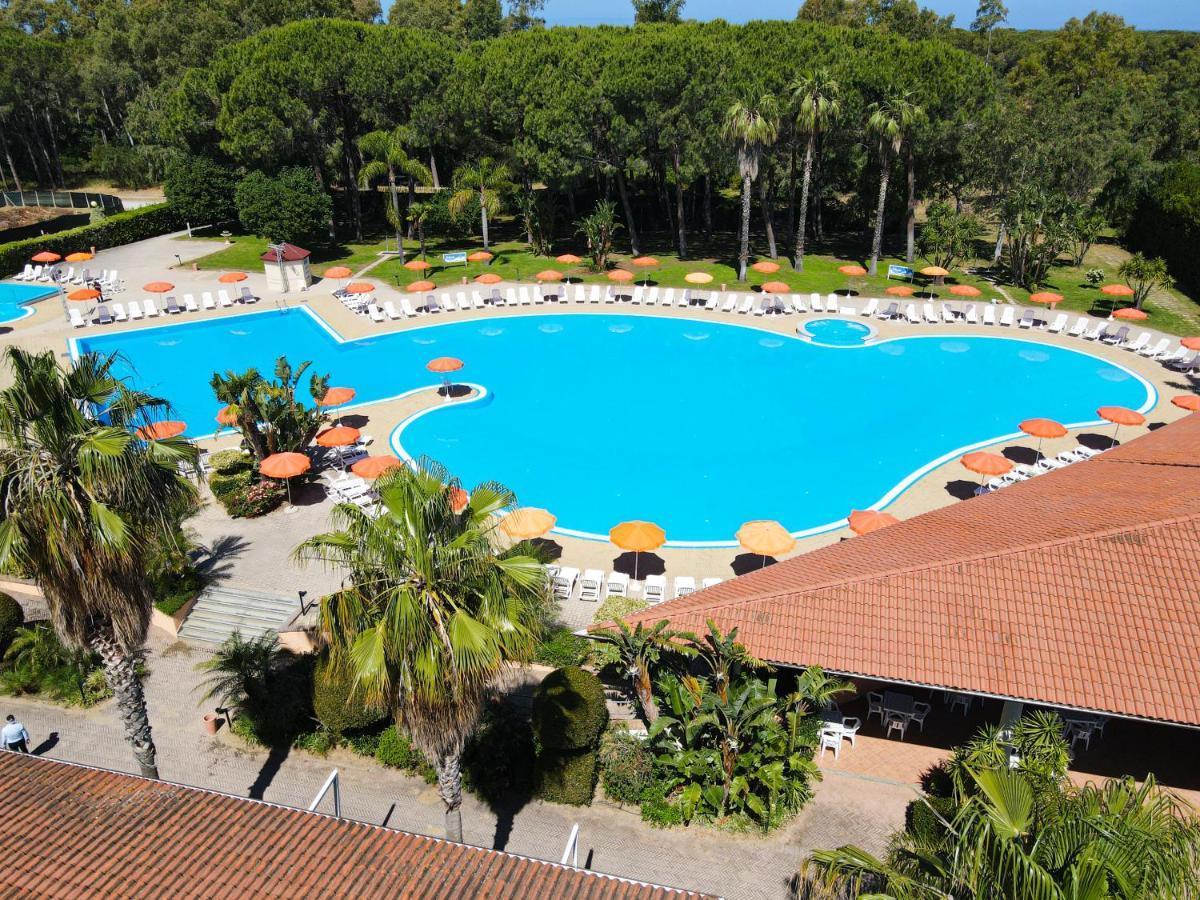Отель Futura Club La Praya Пиццо Экстерьер фото